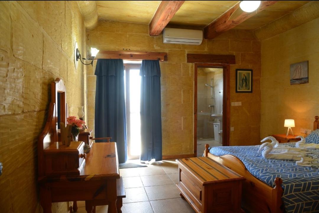Ta' Nikola Farmhouse, ซากฮรา ภายนอก รูปภาพ